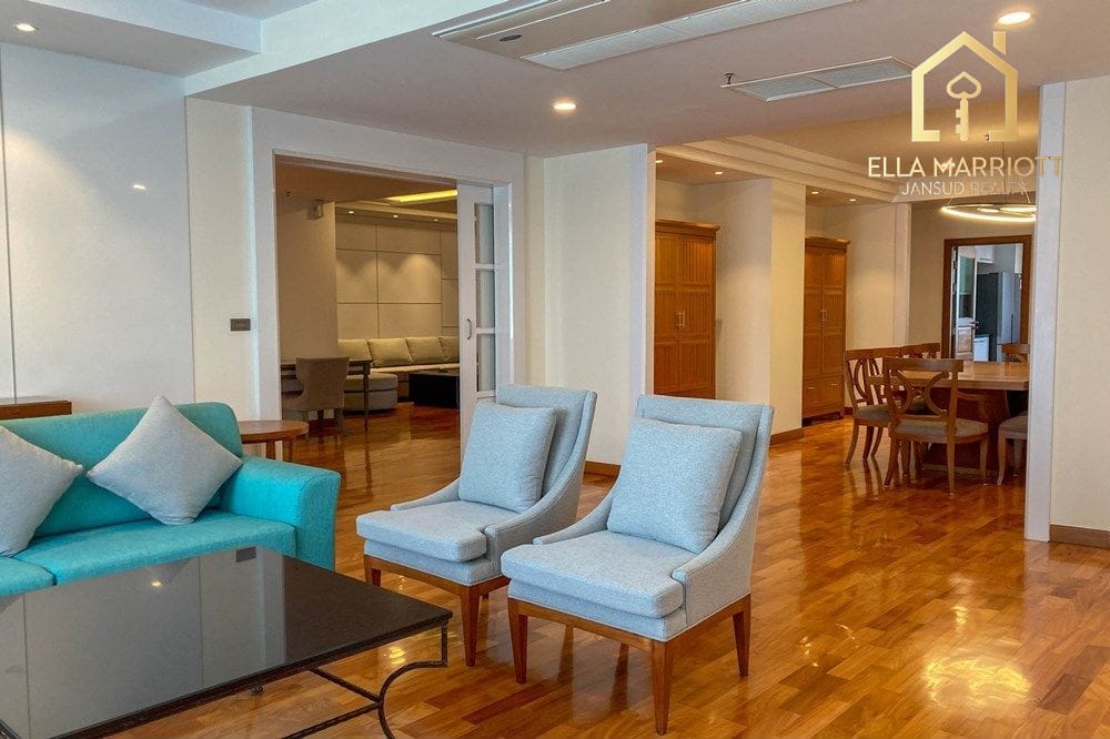 4 bed for rent pet friendly BTS Nana -Asoke near Queen Sirikit Park 3