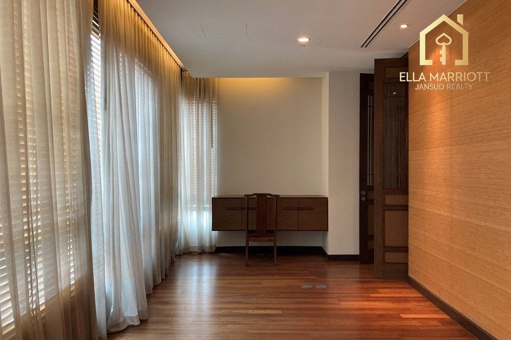 Luxury 550sqm Duplex Sky Villa for Rent near Thonglor BTS - 4+1 Bedrooms 22