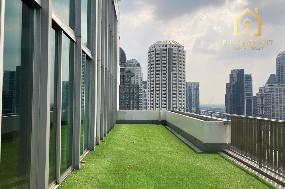 Luxury 550sqm Duplex Sky Villa for Rent near Thonglor BTS - 4+1 Bedrooms 24