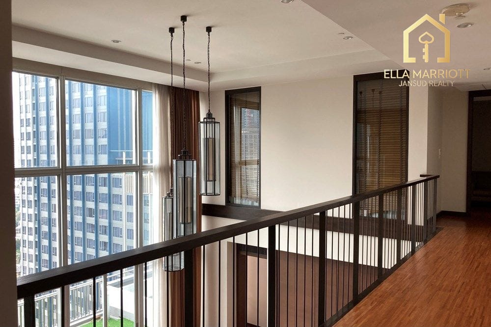 Luxury 550sqm Duplex Sky Villa for Rent near Thonglor BTS - 4+1 Bedrooms 30