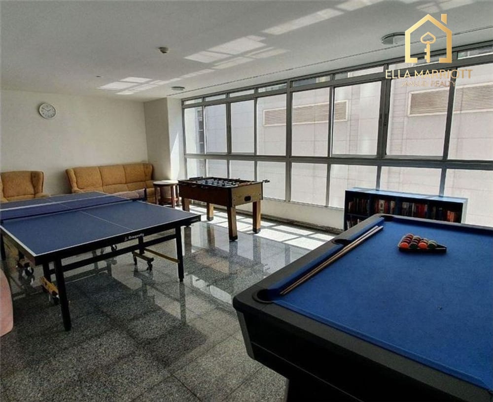Pet-Friendly 3-Bedroom Apartment for Rent in Sukhumvit 23 11