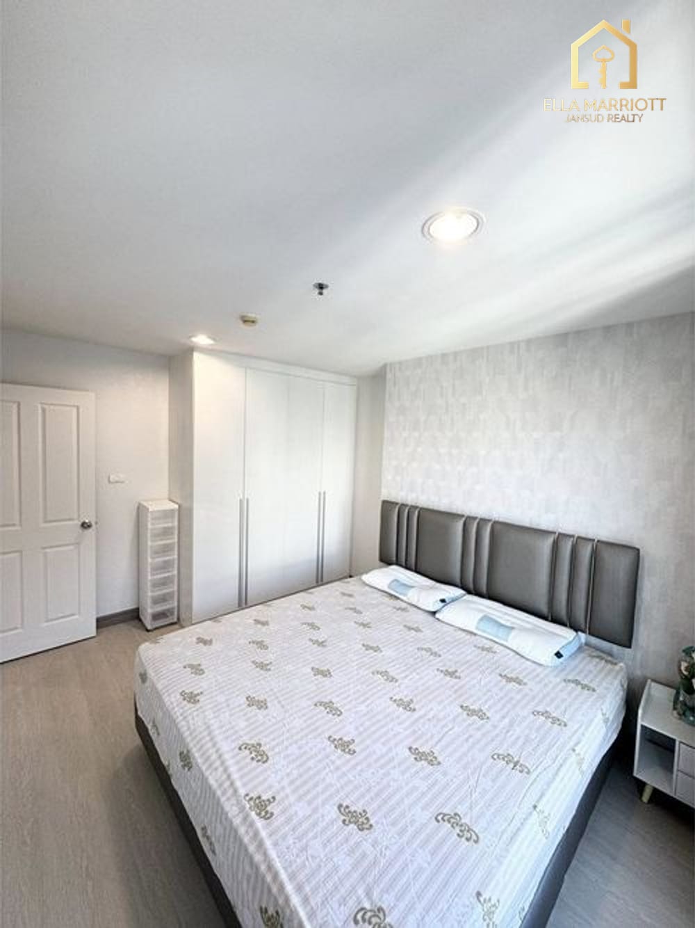 Hoch gelegene 2-Zimmer-Eigentumswohnung (68 m²) im Belle Grand Rama 9 | 11 Gehminuten zur MRT Phra Ram 9 8