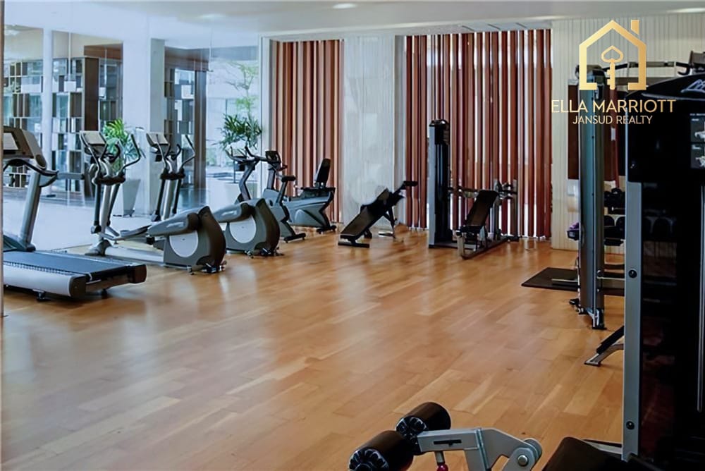 4-Bedroom Condo at Ficus Lane — 6 min walk to BTS Phra Khanong 15