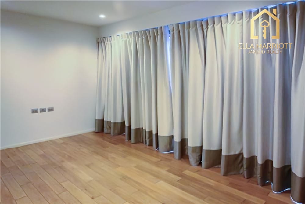 4-Bedroom Condo at Ficus Lane — 6 min walk to BTS Phra Khanong 8