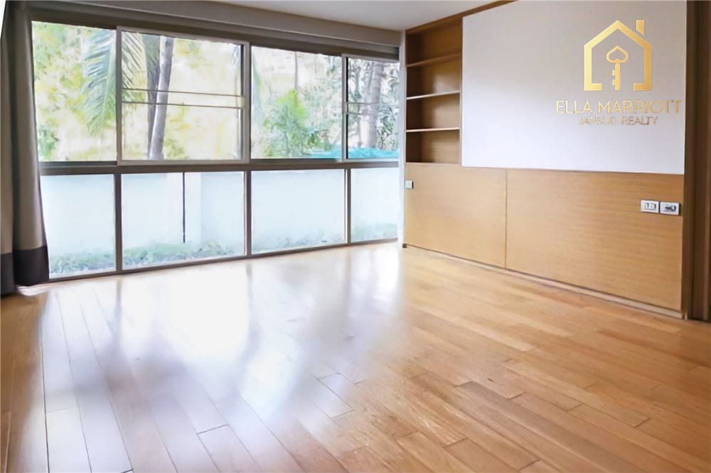 4-Bedroom Condo at Ficus Lane — 6 min walk to BTS Phra Khanong 9