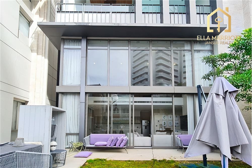 For Sale with Tenant | 749 Residence Townhouse with Private Pool 5