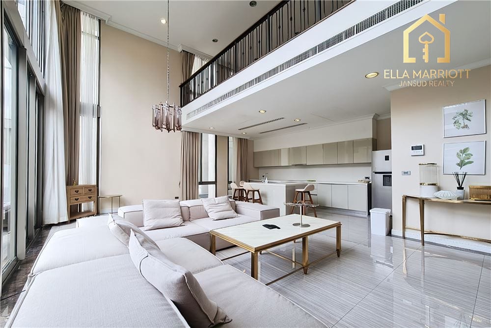 For Sale with Tenant | 749 Residence Townhouse with Private Pool 8