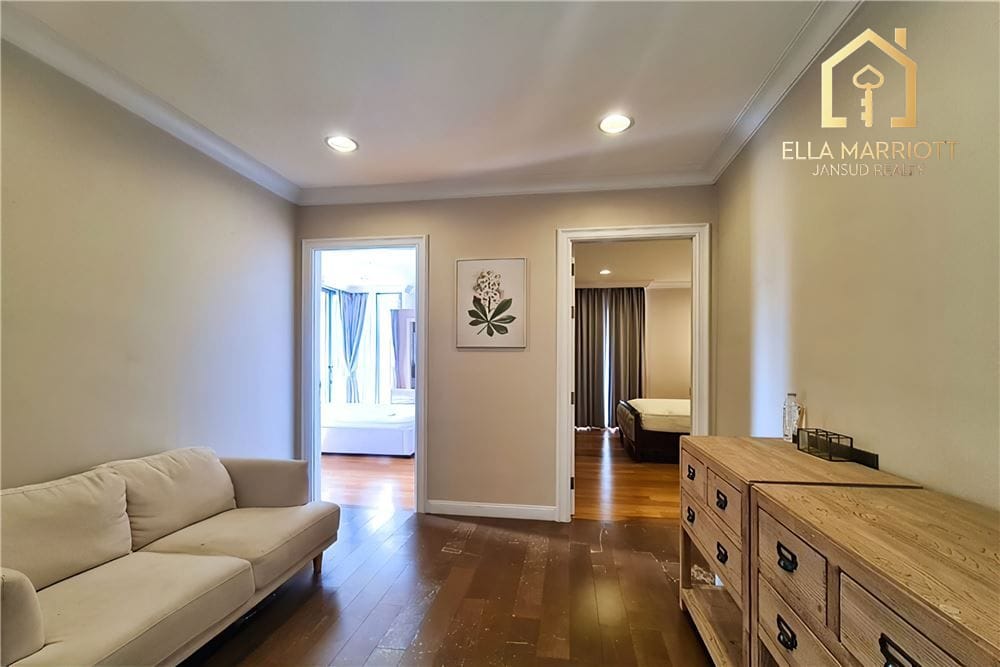 For Sale with Tenant | 749 Residence Townhouse with Private Pool 9