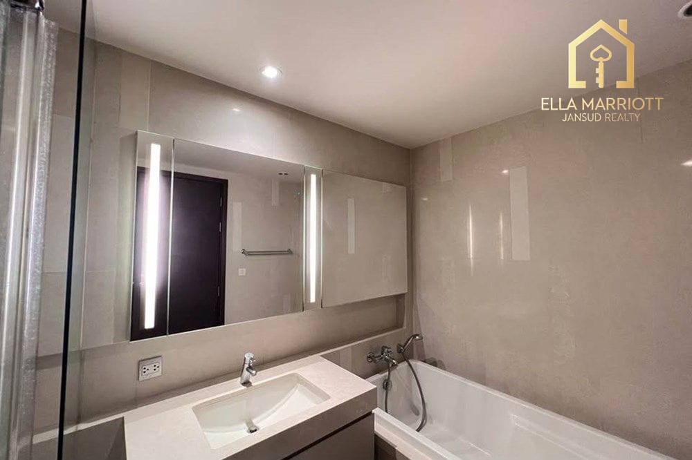 3-Bedroom Condo at Quattro by Sansiri — 10 min walk to BTS Thong Lo 7