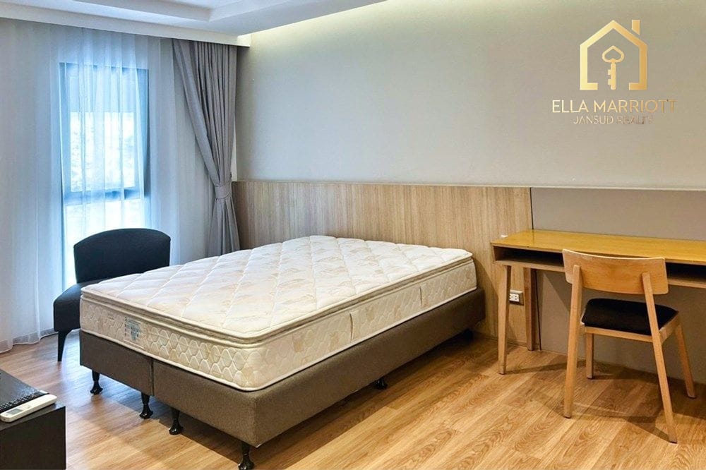 For Rent: 3-Bedroom Pet-Friendly Serviced Apartment in Ekkamai 9