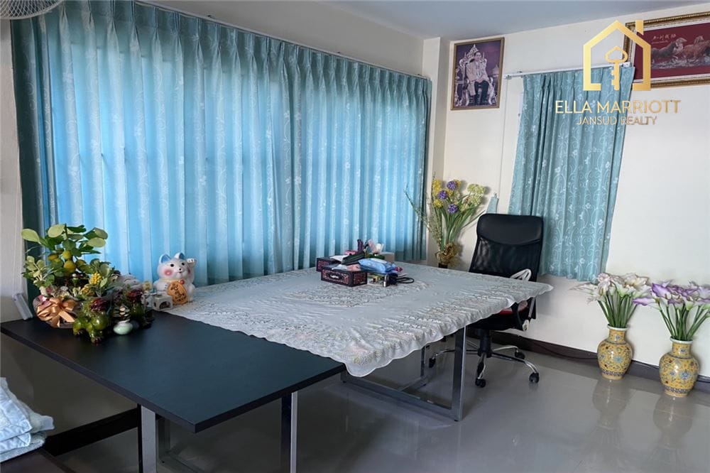 Luxury Detached House for Sale in Phum Siri, Klong 7 - 4.59 Million THB 13