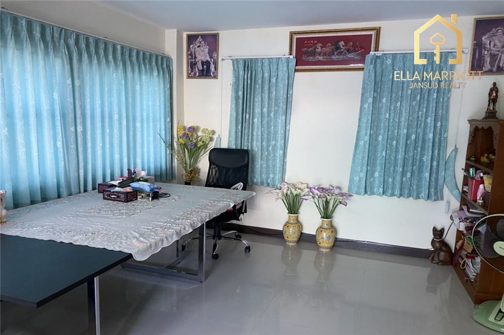 Luxury Detached House for Sale in Phum Siri, Klong 7 - 4.59 Million THB 14