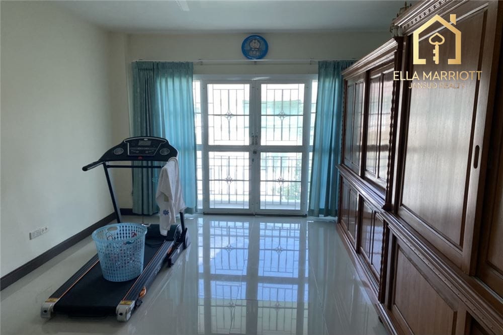 Luxury Detached House for Sale in Phum Siri, Klong 7 - 4.59 Million THB 26