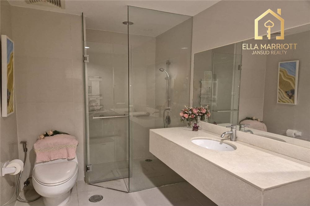 4-Bedroom Condo for Sale at Chamchuri Residence - 5 Mins Walk to MRT Sam Yan 15