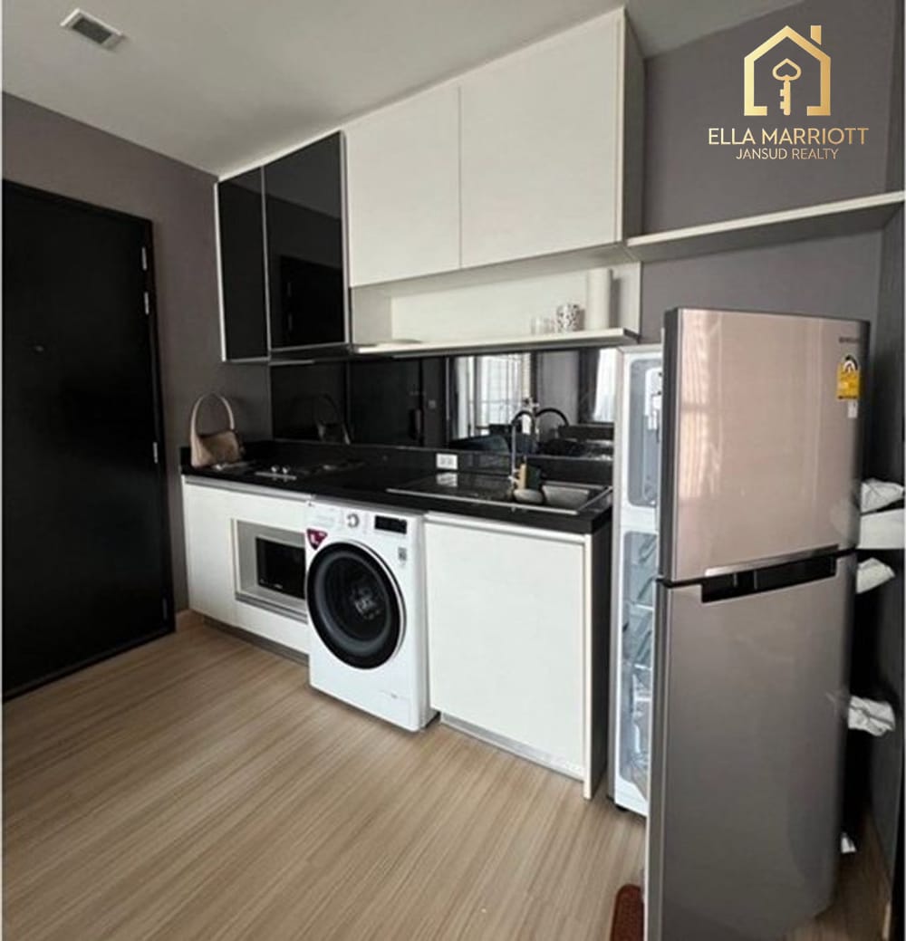 Value Condo in Phra Khanong: Invest & Live Well 4