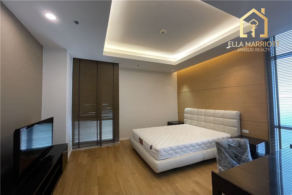 Rent 130K | 290sqm 3BR High Floor | Pet-Friendly | Sukhumvit 59 10