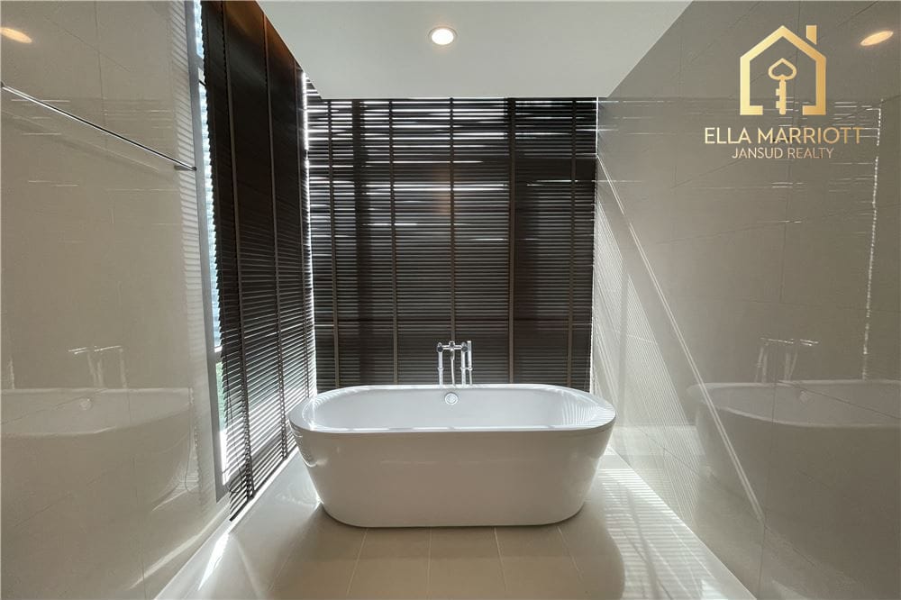 Rent 130K | 290sqm 3BR High Floor | Pet-Friendly | Sukhumvit 59 14