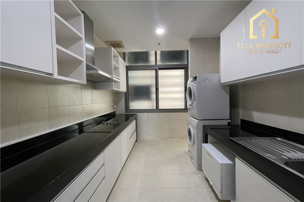 Rent 130K | 290sqm 3BR High Floor | Pet-Friendly | Sukhumvit 59 16