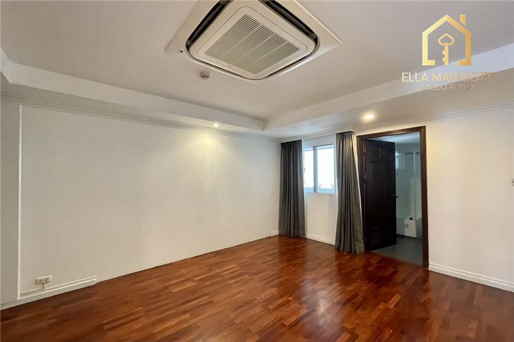 3-Schlafzimmer Eigentumswohnung in Asoke 10