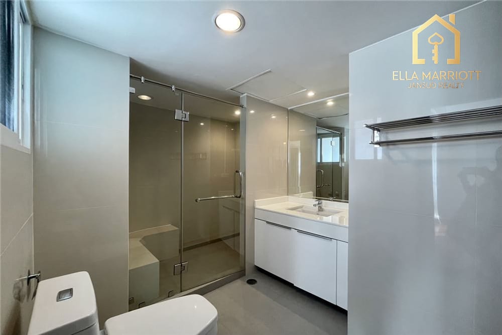 3-Schlafzimmer Eigentumswohnung in Asoke 16