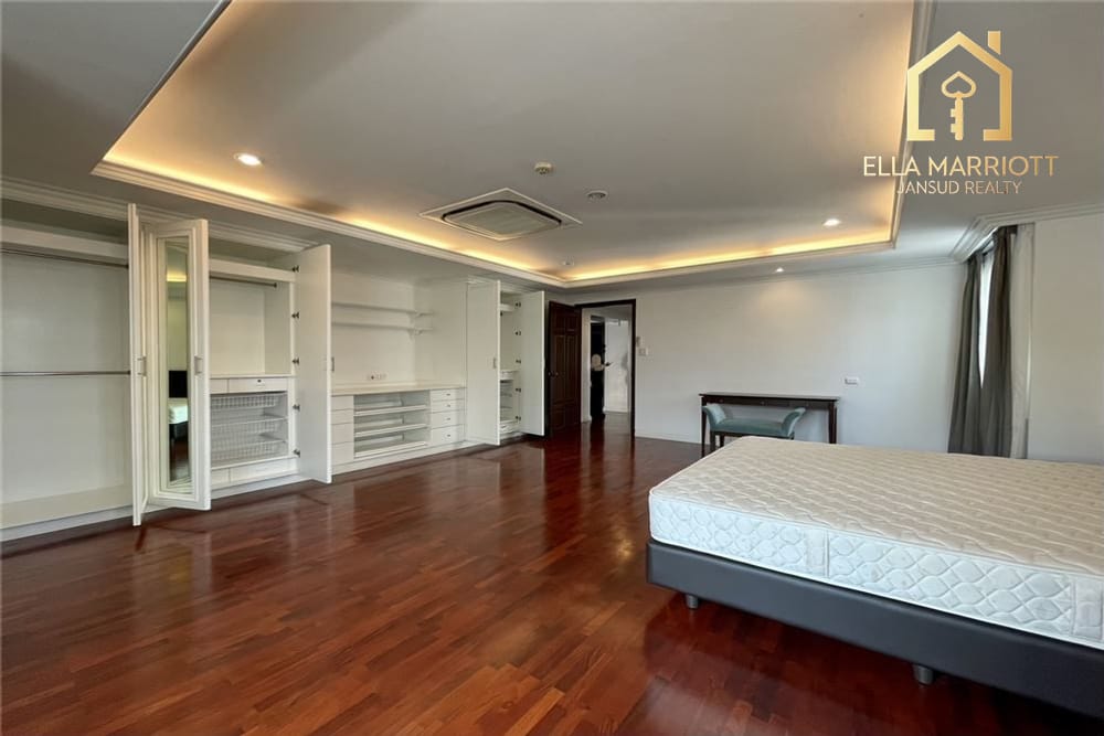 3-Schlafzimmer Eigentumswohnung in Asoke 6