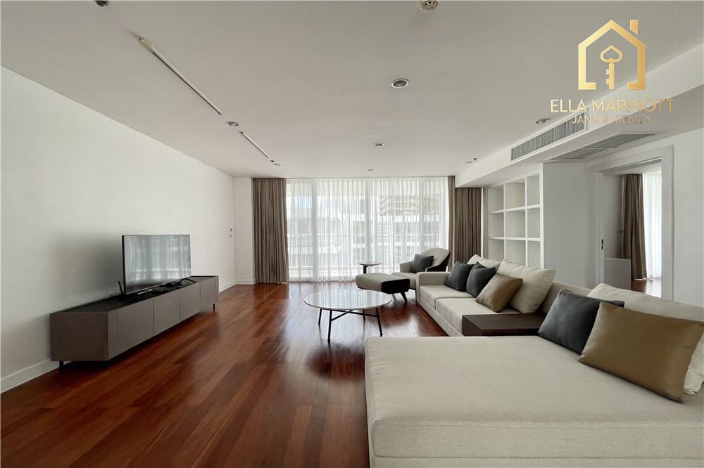 Pet Friendly 4BR | 290sqm Private Pool & Garden | Heart of Ekamai 4
