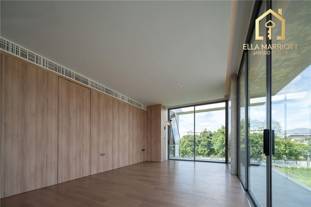 4-Schlafzimmer Reihenhaus mit Mieter zu verkaufen 6