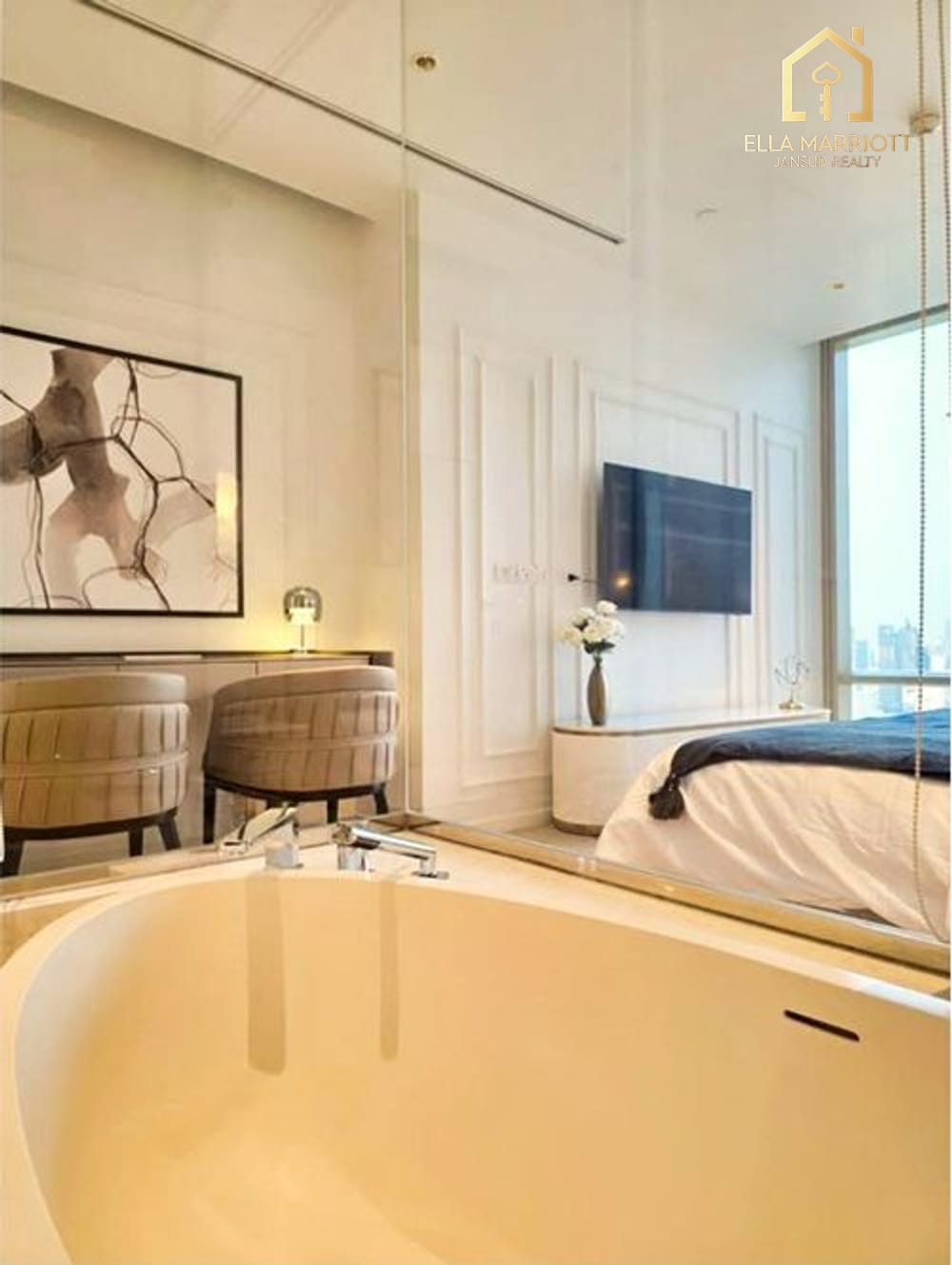 2-Bedroom Condo at Four Seasons Private Residences — 16 min walk to BTS Saphan Taksin 10