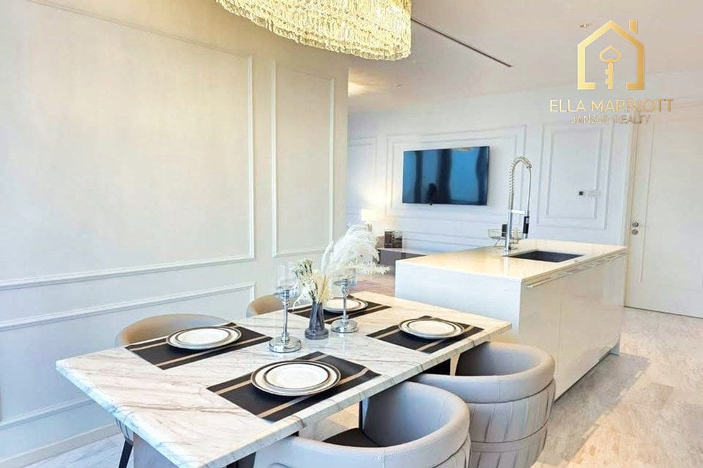 2-Bedroom Condo at Four Seasons Private Residences — 16 min walk to BTS Saphan Taksin 3