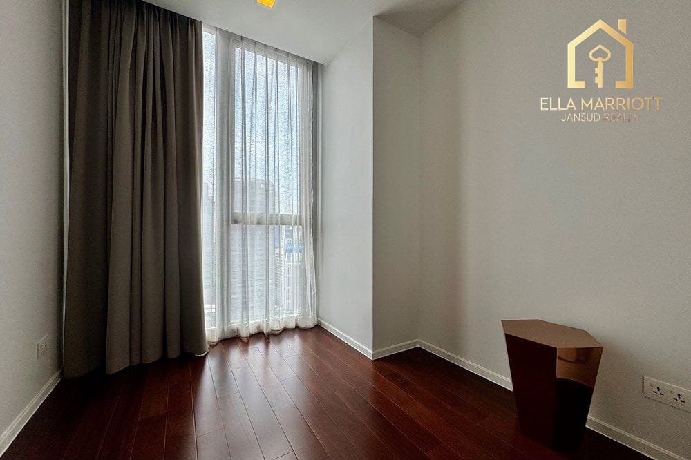 3-Bedroom Condo at Hyde Sukhumvit 11 — 7 min walk to BTS Nana 6