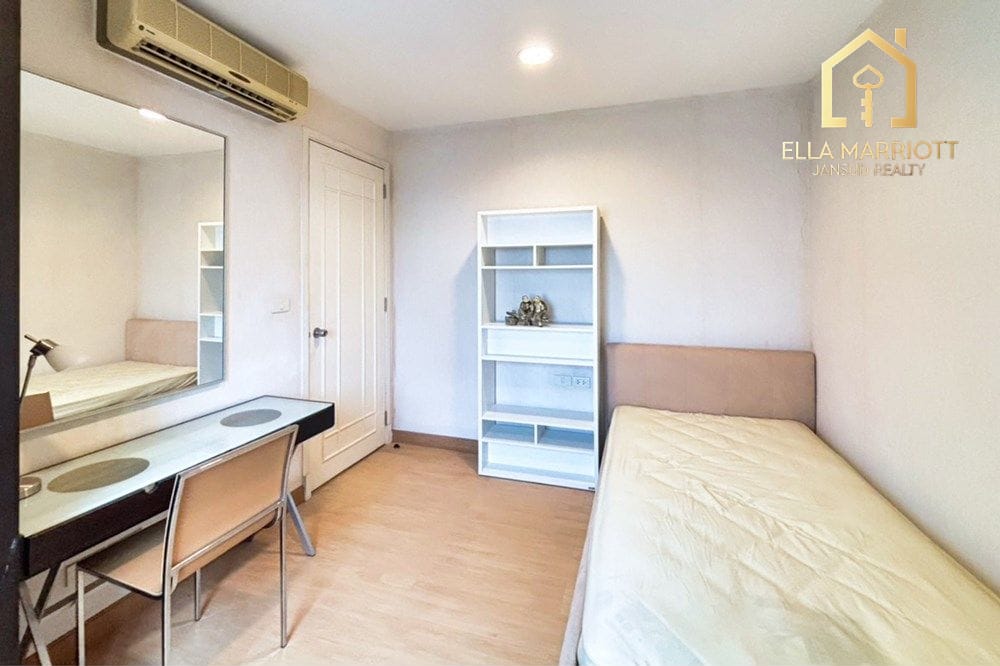 2-Bedroom Condo at The Bangkok Narathiwas Ratchanakarint 8