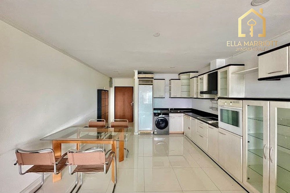 Eigentumswohnung mit 2 Schlafzimmern in Sathorn Gardens — 13 Gehminuten zur MRT Si Lom 6