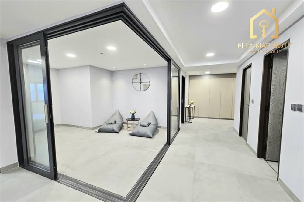 Rent 110K | 38th Fl. Corner 146sqm 3BR | River & Park Views | Near BTS 10