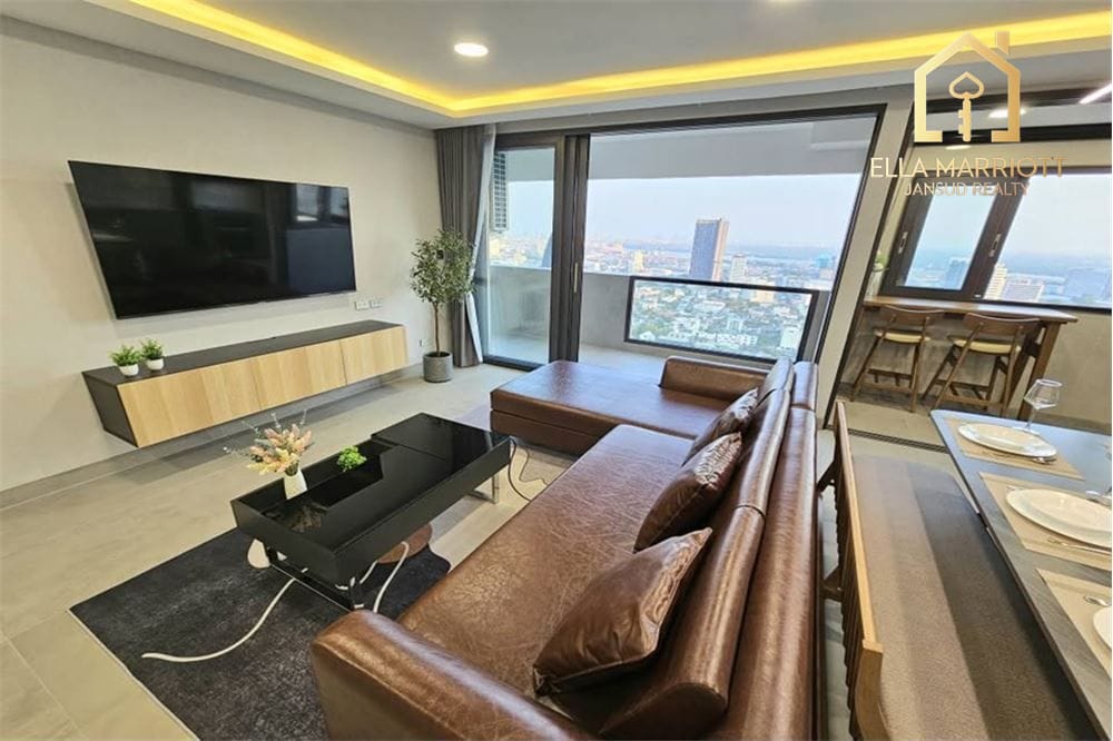 Rent 110K | 38th Fl. Corner 146sqm 3BR | River & Park Views | Near BTS 2