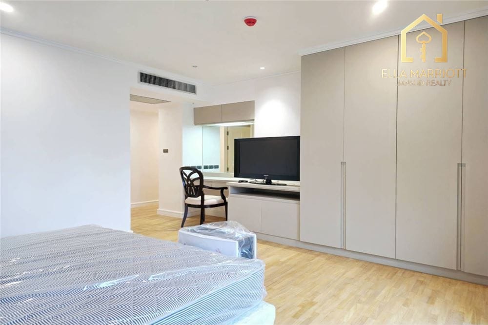 3-Bedroom Condo for Rent 130K - Newly Renovated, 4 Min to BTS Asoke, 315sqm 13