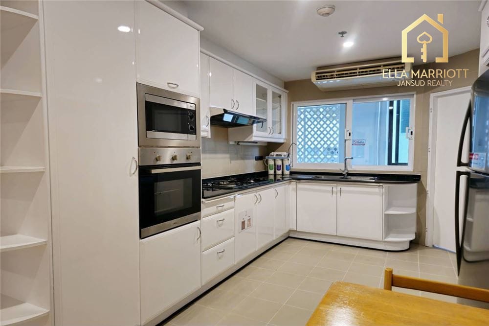 3-Bedroom Condo for Rent 130K - Newly Renovated, 4 Min to BTS Asoke, 315sqm 4