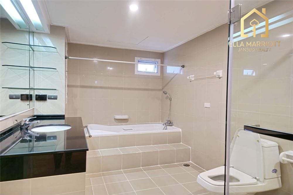 3-Bedroom Condo for Rent 130K - Newly Renovated, 4 Min to BTS Asoke, 315sqm 8
