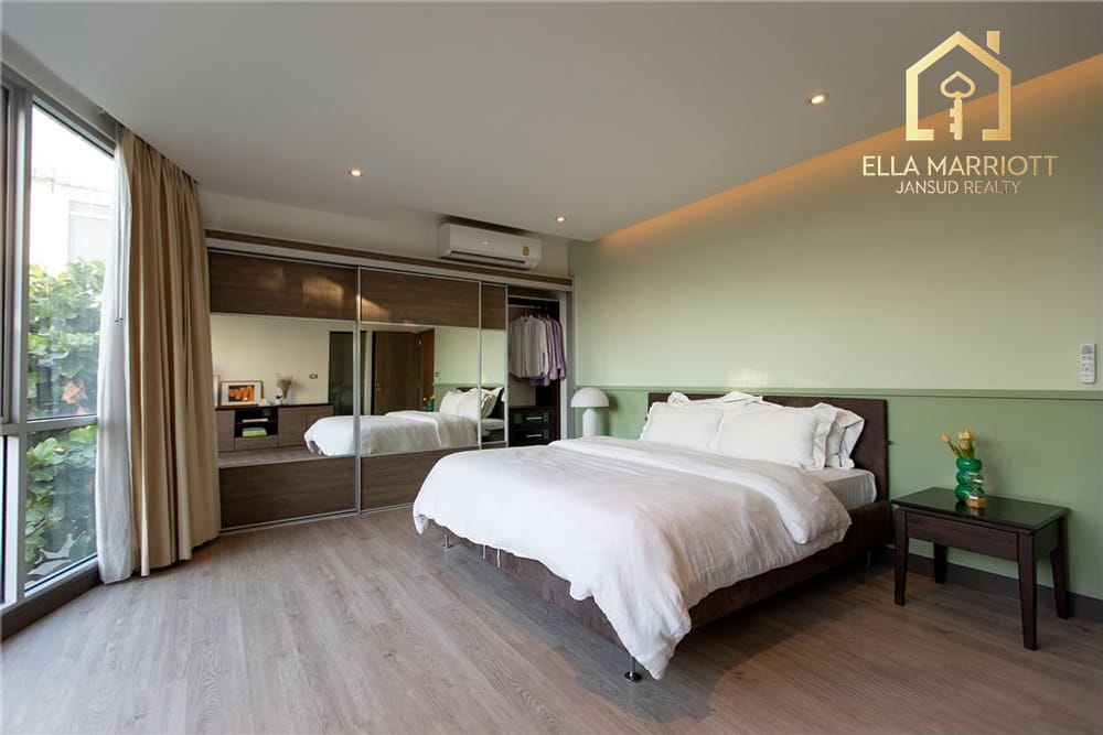 300sqm 3BR Condo for Rent at 95K Near St. Andrews - Pet-Friendly 8