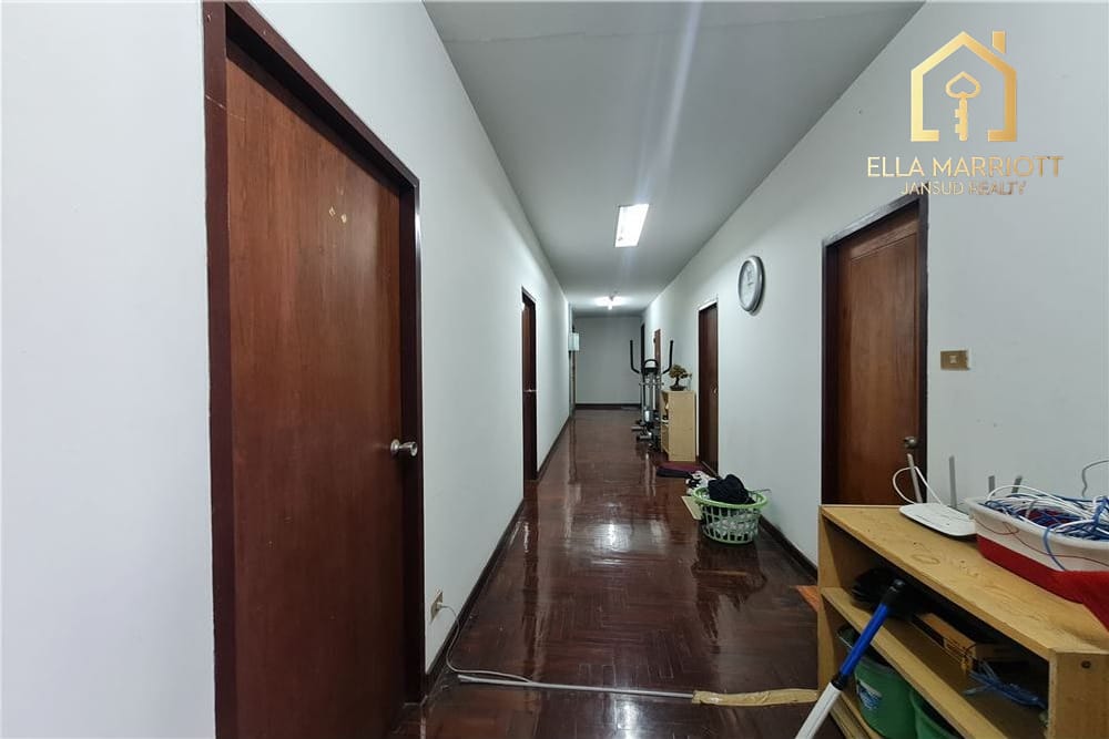 ขาย 5 ห้องนอน 4 ห้องน้ำ บ้าน ใน สุขุมวิท, กรุงเทพฯ 10
