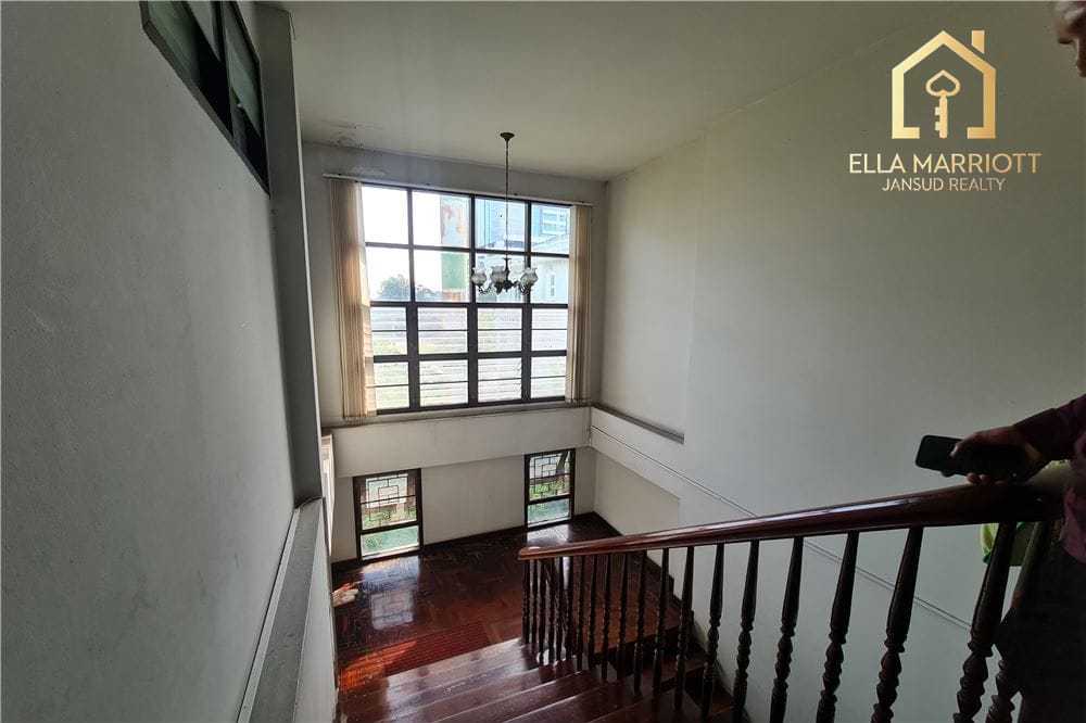 ขาย 5 ห้องนอน 4 ห้องน้ำ บ้าน ใน สุขุมวิท, กรุงเทพฯ 11