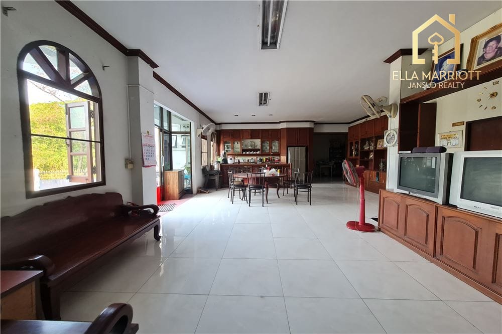 ขาย 5 ห้องนอน 4 ห้องน้ำ บ้าน ใน สุขุมวิท, กรุงเทพฯ 13