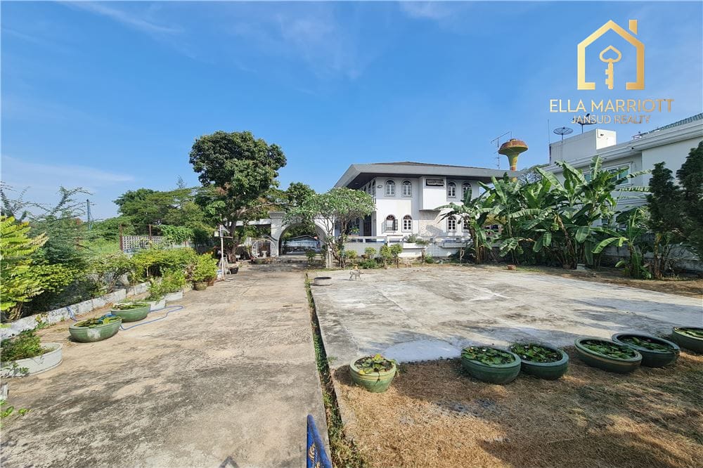 ขาย 5 ห้องนอน 4 ห้องน้ำ บ้าน ใน สุขุมวิท, กรุงเทพฯ 4