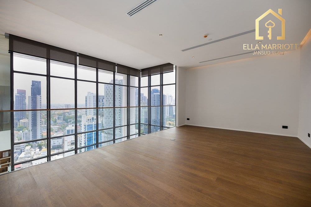 Luxurious 473sqm Duplex Penthouse with Private Jacuzzi in Thonglor, 12 mins Walk to BTS Thong Lo 18