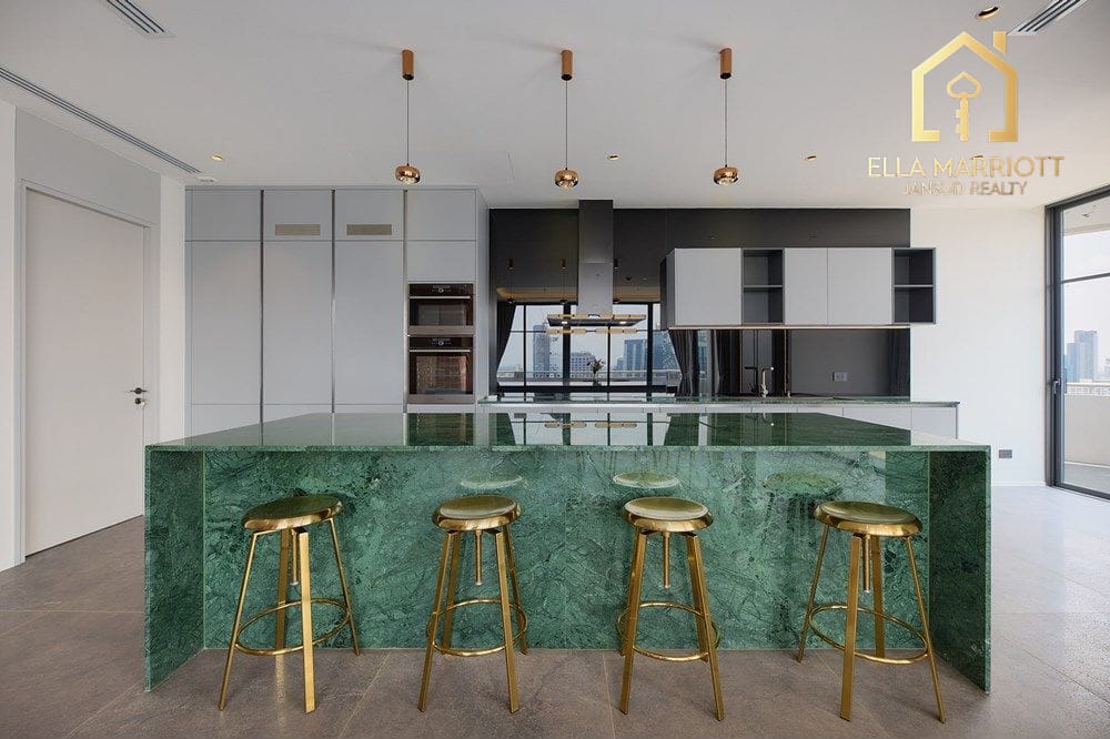 Luxurious 473sqm Duplex Penthouse with Private Jacuzzi in Thonglor, 12 mins Walk to BTS Thong Lo 5