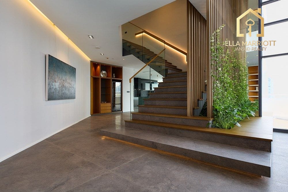 Luxurious 473sqm Duplex Penthouse with Private Jacuzzi in Thonglor, 12 mins Walk to BTS Thong Lo 8