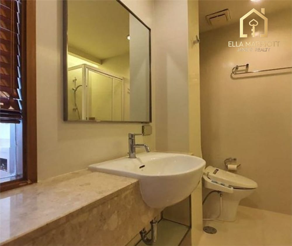 2-Zimmer-Eigentumswohnung zur Miete in Witthayu Soi 1 - 114m² Nähe BTS Ploenchit für 85.600 THB 6