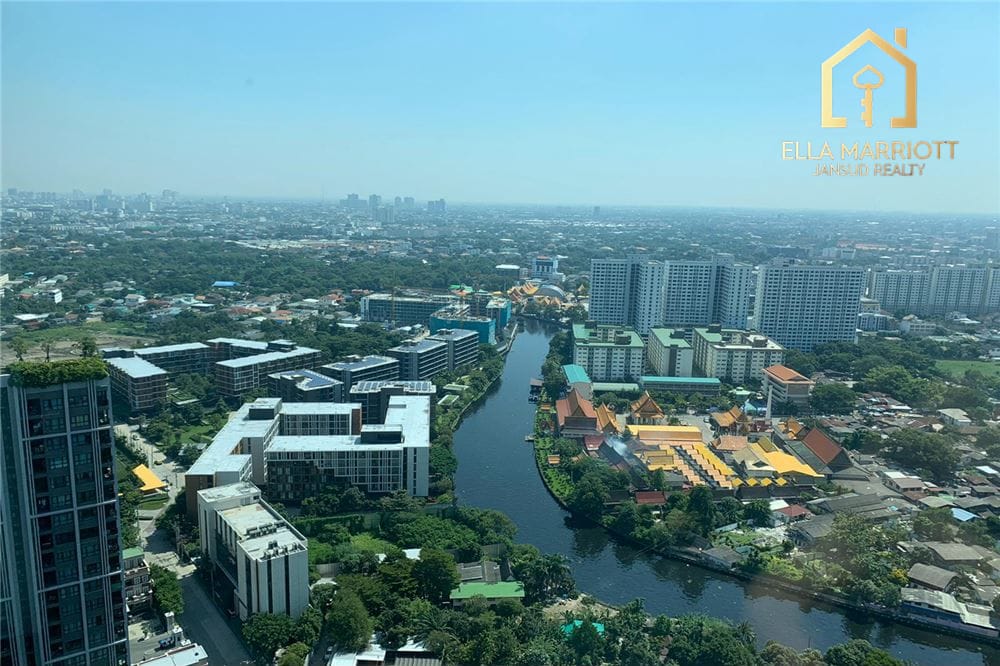 2-Bedroom Condo at The Base Park West Sukhumvit 77 — 16 min walk to BTS On Nut 9