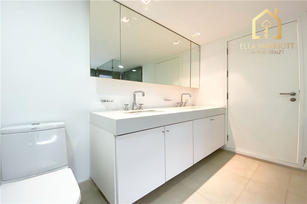 2-Bedroom Apartment in (Thonglor) 16