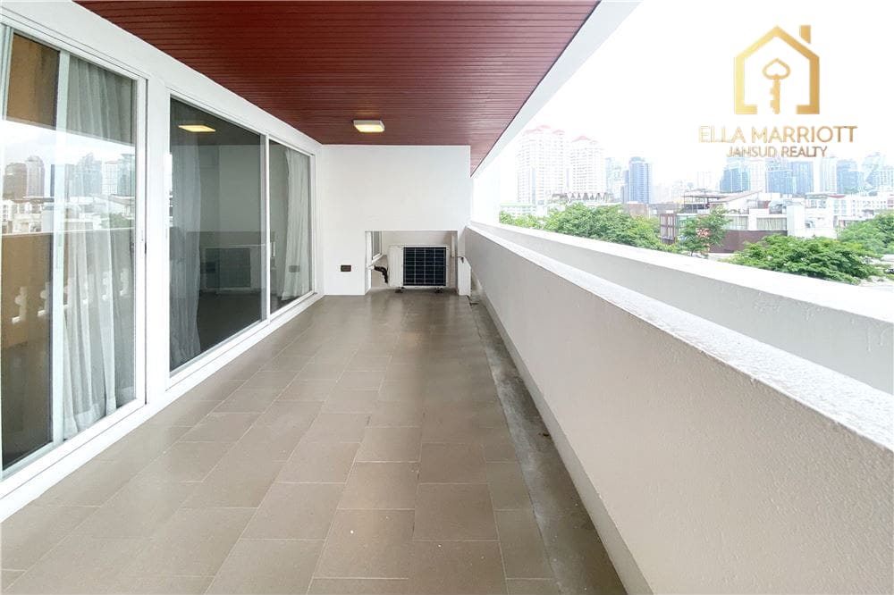 2-Bedroom Apartment in (Thonglor) 17