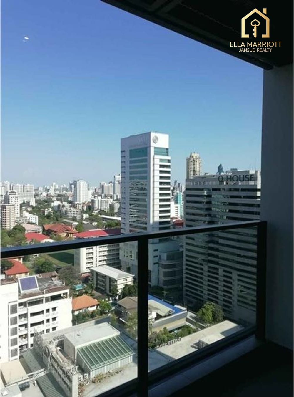 Zu vermieten: 2-Schlafzimmer-Eigentumswohnung in The Lofts Asoke, 4 Min. Fußweg zur MRT Phetchaburi. 5